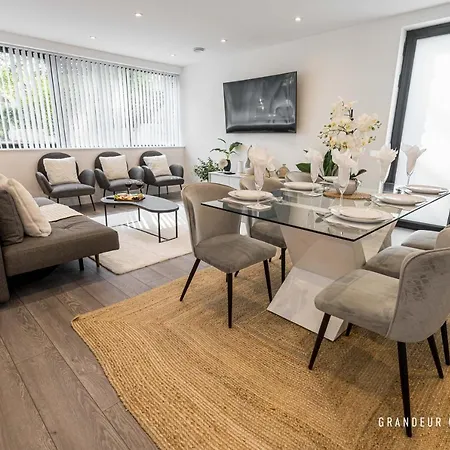 Carbery Ridge By Grandeur Property-3