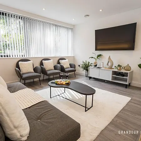 Carbery Ridge By Grandeur Property-2